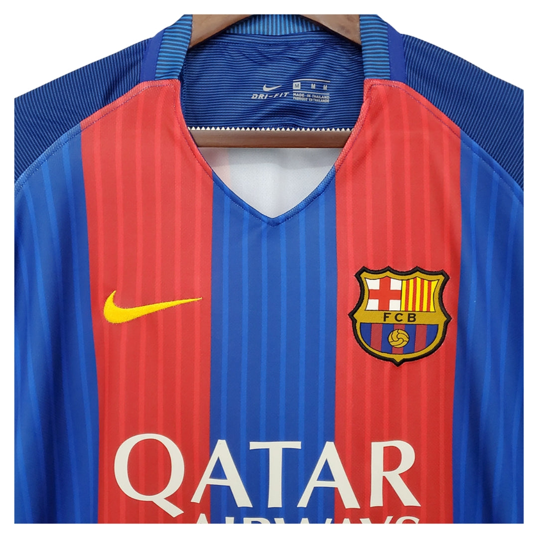 Retro 16/17 Barcelona Home