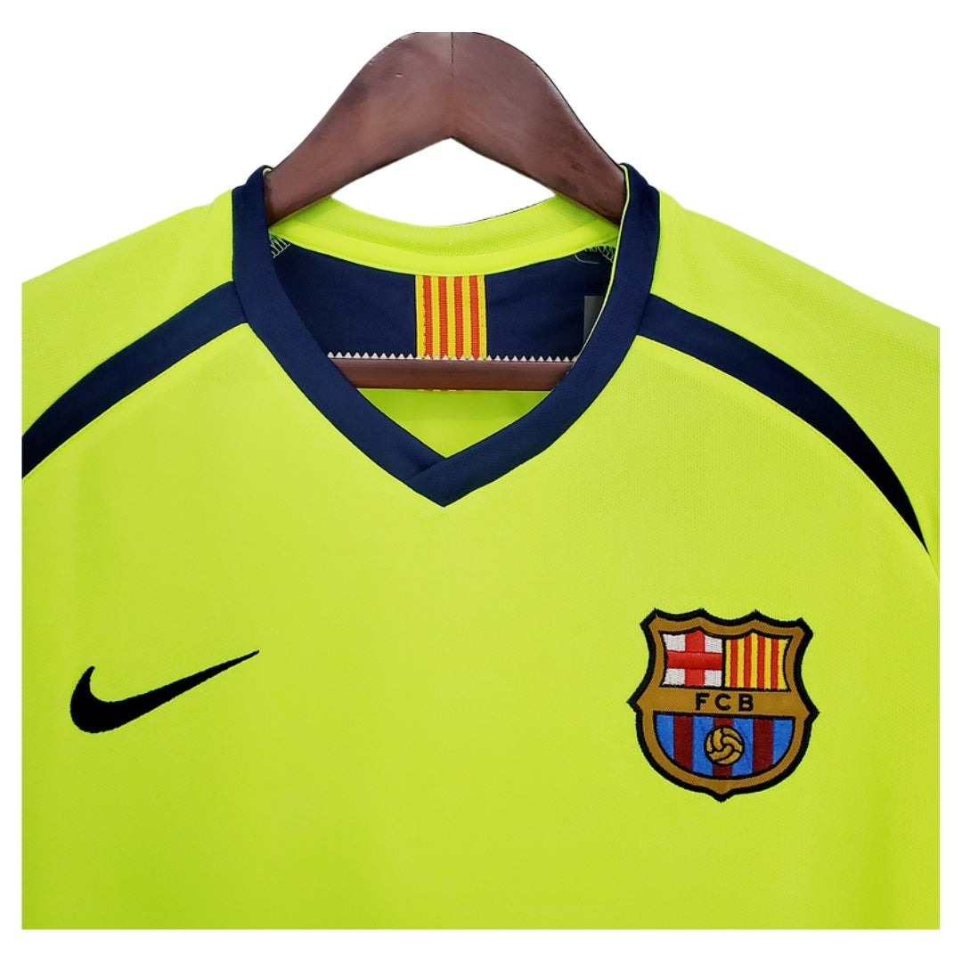 Retro 05/06 Barcelona Away