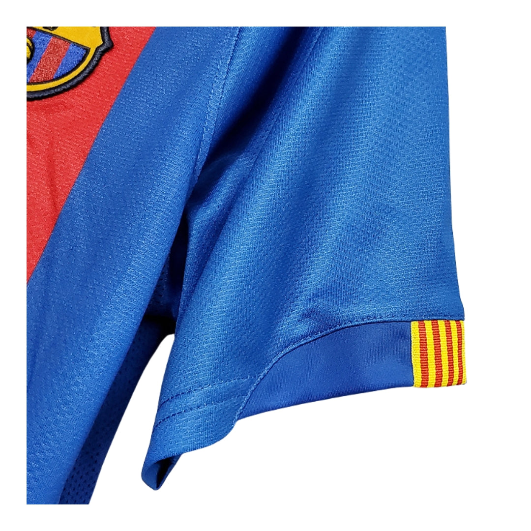 Retro 06/07 Barcelona Home